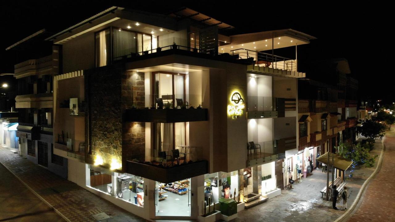 Galapagos Sunset Hotel ปูแอร์โต บาเกริโซ โมเรโน ภายนอก รูปภาพ