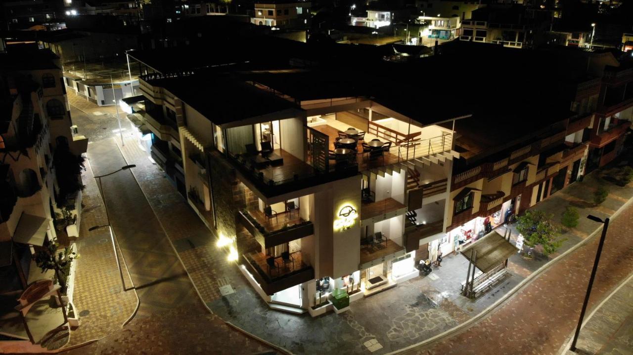 Galapagos Sunset Hotel ปูแอร์โต บาเกริโซ โมเรโน ภายนอก รูปภาพ