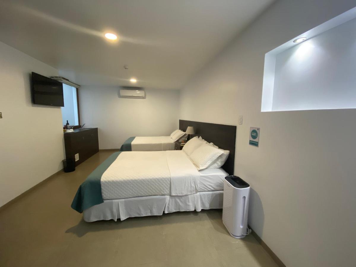 Galapagos Sunset Hotel ปูแอร์โต บาเกริโซ โมเรโน ภายนอก รูปภาพ