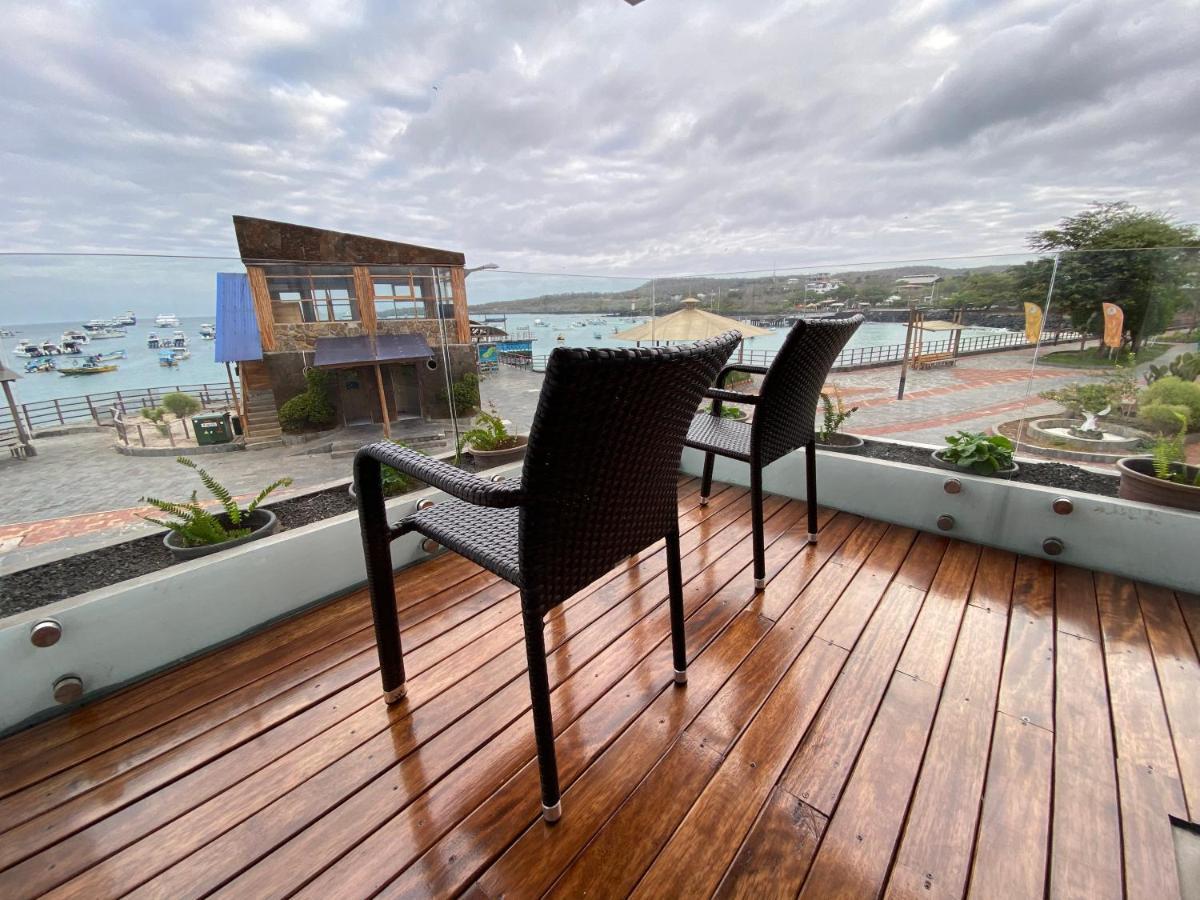Galapagos Sunset Hotel ปูแอร์โต บาเกริโซ โมเรโน ภายนอก รูปภาพ